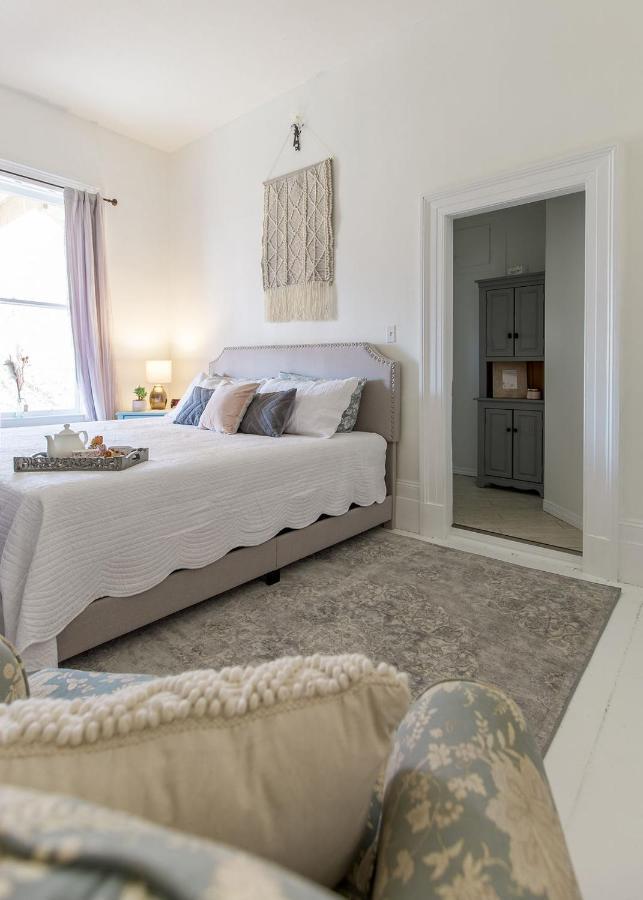 Heritage Quay Bed&Breakfast Pictou Ngoại thất bức ảnh